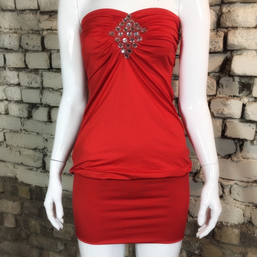 Slinky Red Body-Con Mini Dress